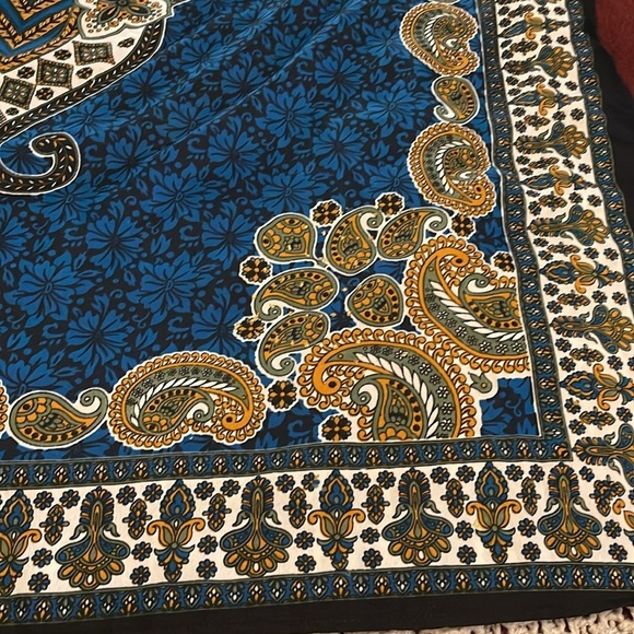 Gold Coast Kaftan Blue Paisley Pattern, Gold Glitter Accents women’s sz One Size - Picture 10 of 16